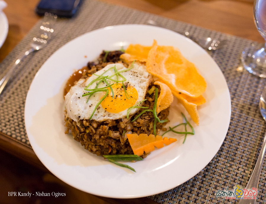 Sri Lankan kottu roti Street food