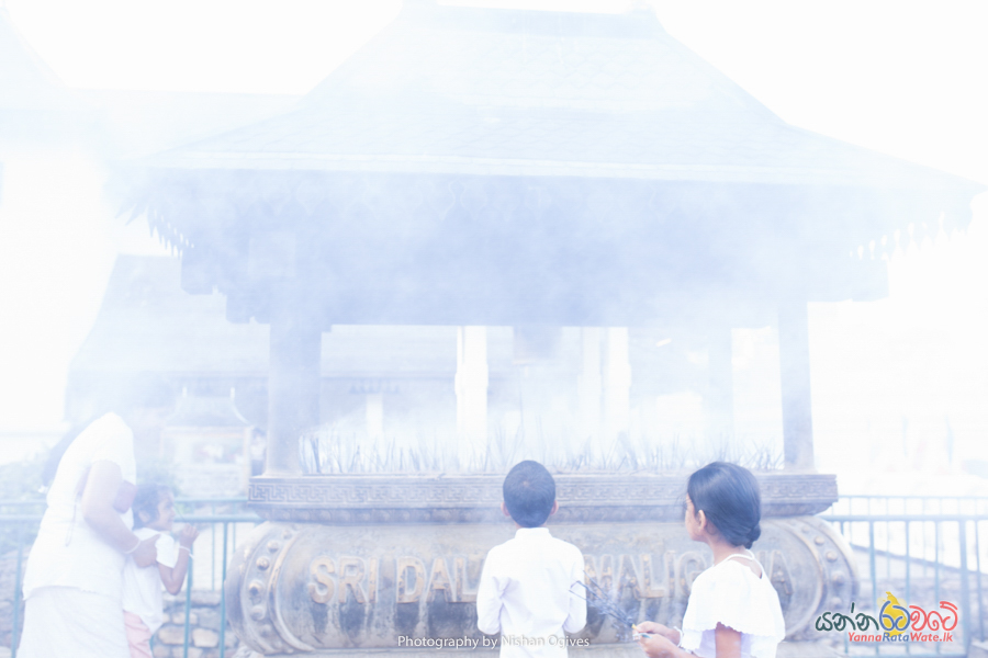 Temple of the Tooth Kandy 