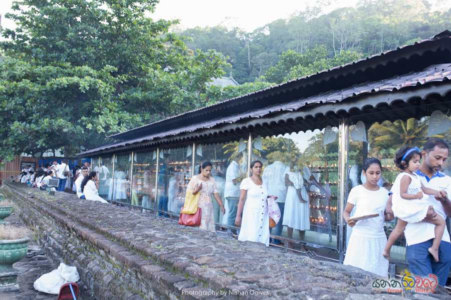 Temple of the Tooth Kandy 