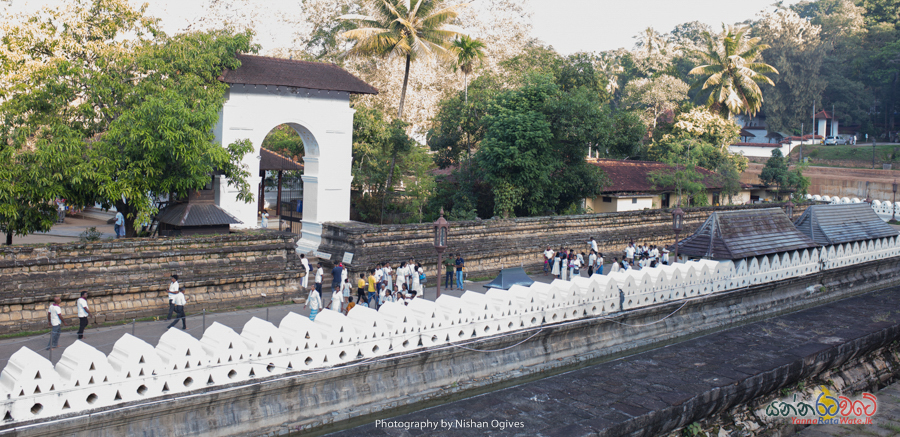 Temple of the Tooth Kandy 