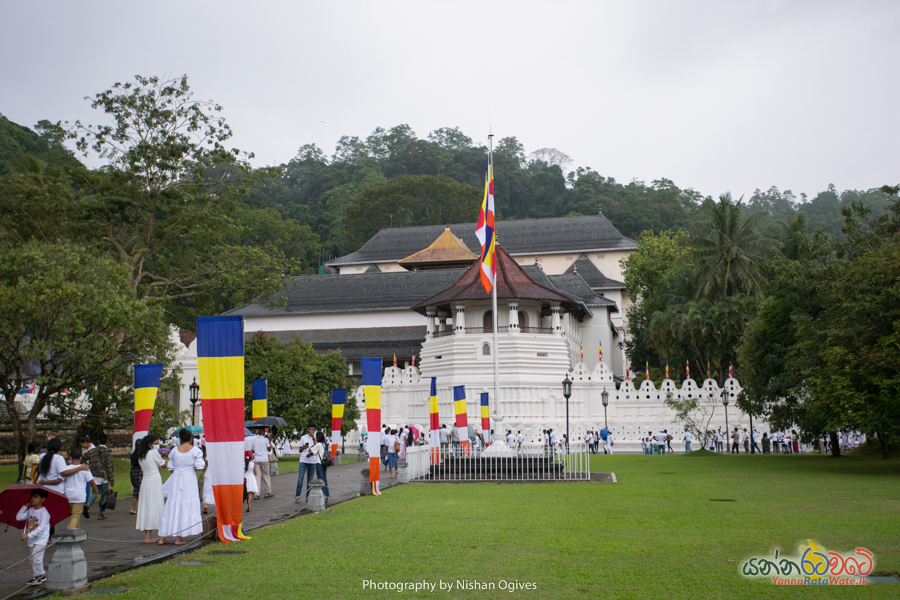Temple of the Tooth Kandy 